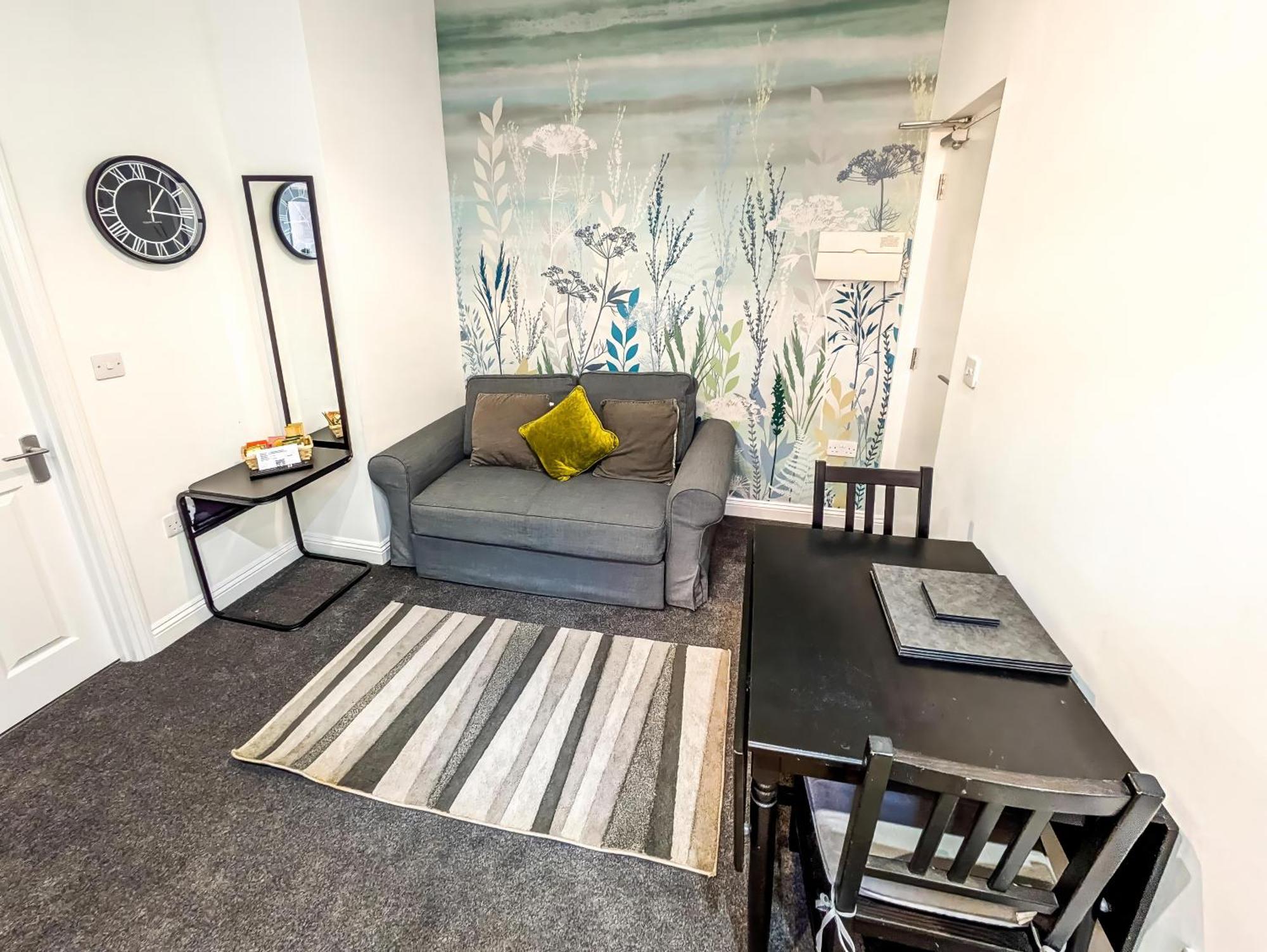 Emerald Delightful Suite Moseley Mews, Birmingham By Staystaycations Ngoại thất bức ảnh